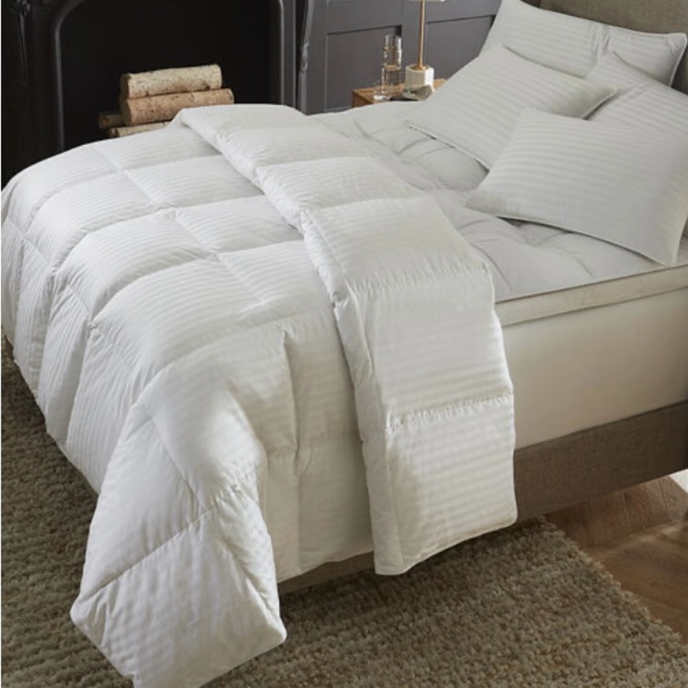 Full feather down comforter
